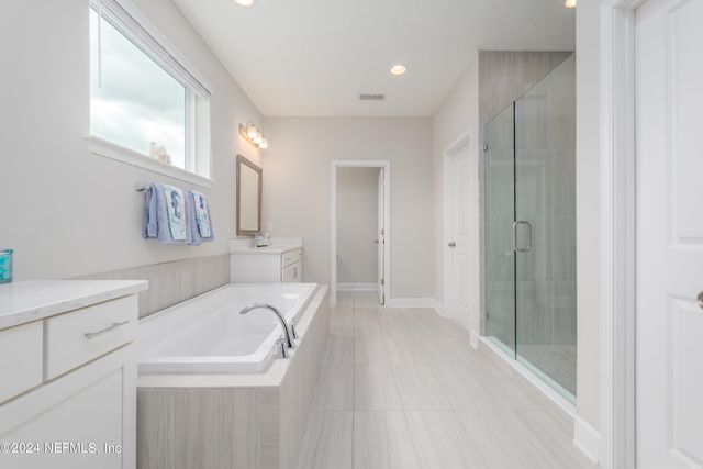 818 OUTLOOK Drive, Ponte Vedra, FL 32081