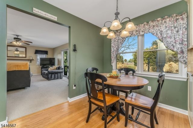 34 Aberdeen Circle, Raritan Twp., NJ 08822