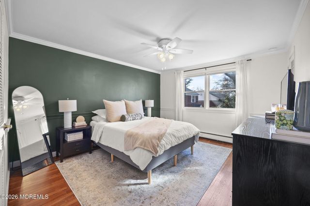 39 Manor Drive, Red Bank, NJ 07701