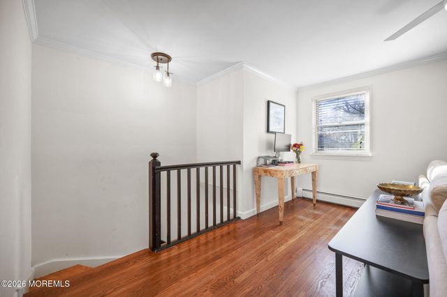 39 Manor Drive, Red Bank, NJ 07701