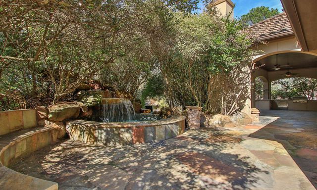 28333 Meadow Falls, Magnolia, TX 77355