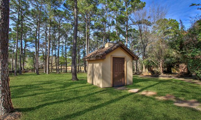 28333 Meadow Falls, Magnolia, TX 77355