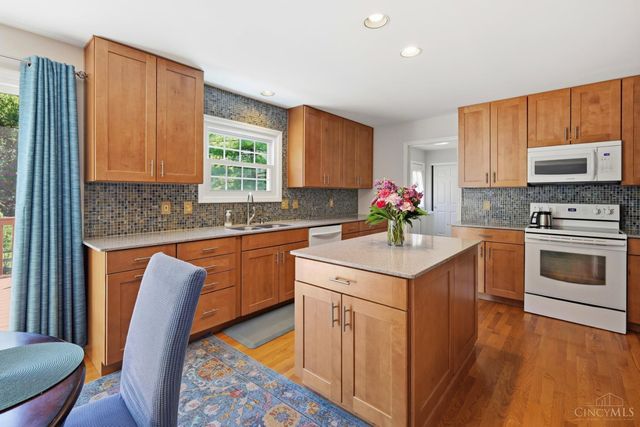 9581 Semaphore Court, West Chester, OH 45069