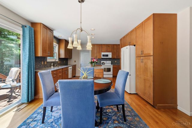 9581 Semaphore Court, West Chester, OH 45069