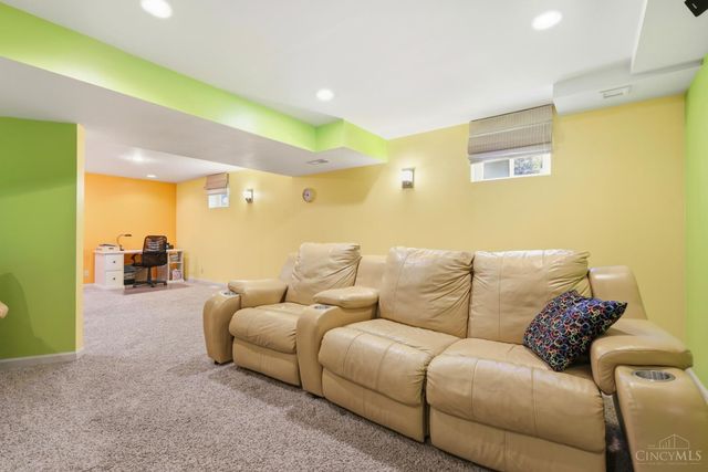 9581 Semaphore Court, West Chester, OH 45069