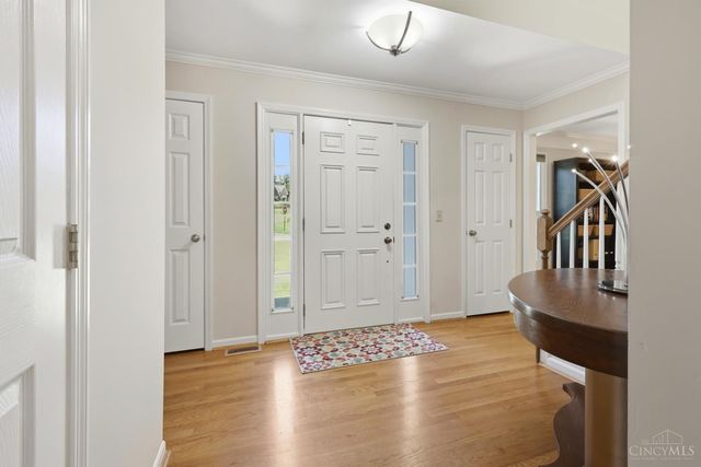 9581 Semaphore Court, West Chester, OH 45069