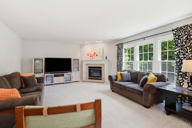 9581 Semaphore Court, West Chester, OH 45069