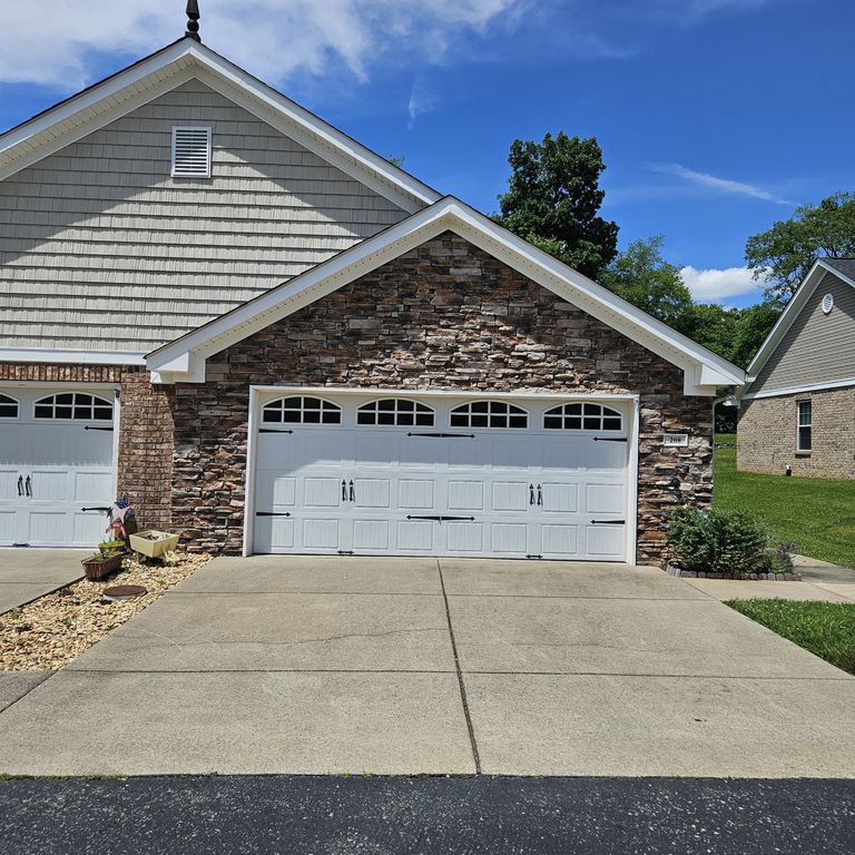 2360 Highway 31 W Apt 208, White House, TN 37188