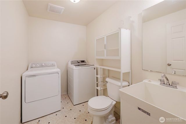7201 9th Court SE, Lacey, WA 98503