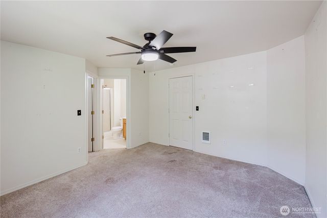7201 9th Court SE, Lacey, WA 98503