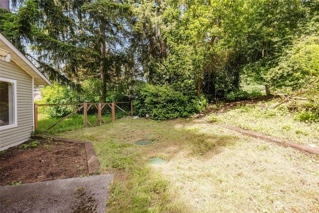 7201 9th Court SE, Lacey, WA 98503