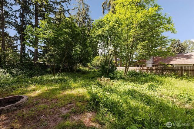 7201 9th Court SE, Lacey, WA 98503