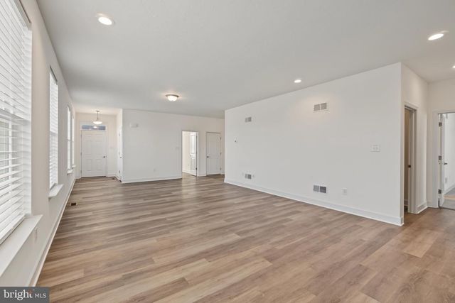 280 PATTERSON DR, Stewartstown, PA 17363