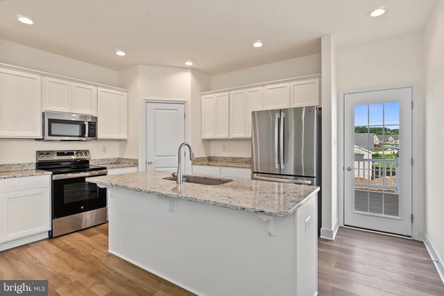 280 PATTERSON DR, Stewartstown, PA 17363
