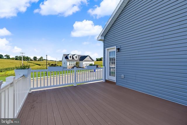 280 PATTERSON DR, Stewartstown, PA 17363