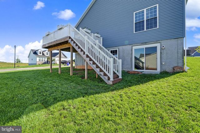 280 PATTERSON DR, Stewartstown, PA 17363