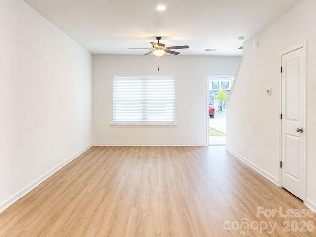 1144 Thayer Glen Court, Charlotte, NC 28213