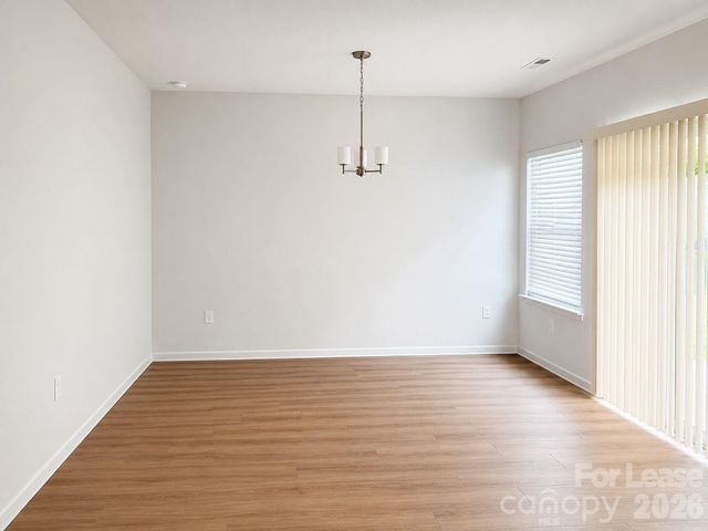1144 Thayer Glen Court, Charlotte, NC 28213