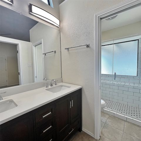 4808 Waxwing Drive, Arlington, TX 76018
