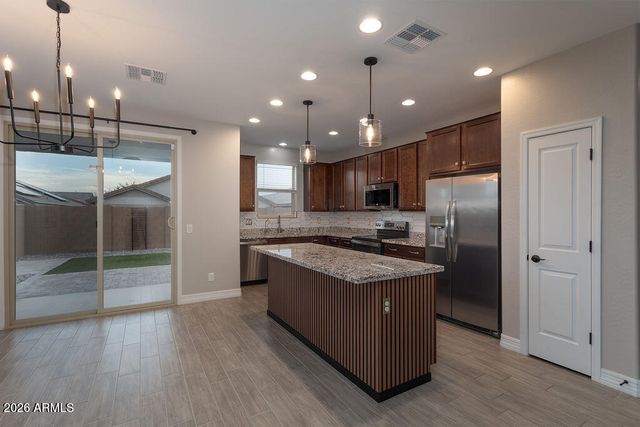 14341 W SMOKETREE Drive, Surprise, AZ 85387