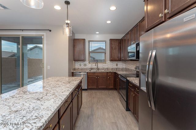 14341 W SMOKETREE Drive, Surprise, AZ 85387
