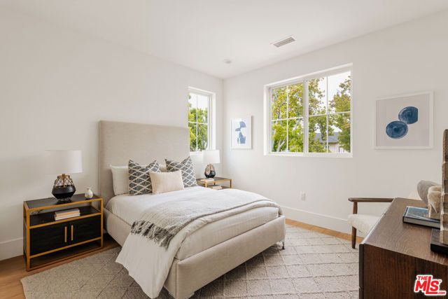 2803 Cardiff Avenue, Los Angeles, CA 90034
