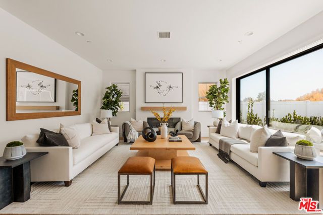 2803 Cardiff Avenue, Los Angeles, CA 90034