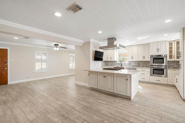 521 Cap Rock Drive, Richardson, TX 75080