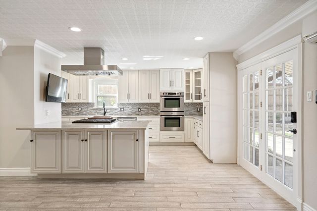 521 Cap Rock Drive, Richardson, TX 75080