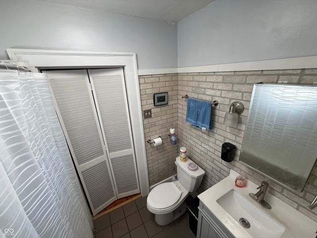 2515 S New Jersey Street, Indianapolis, IN 46225