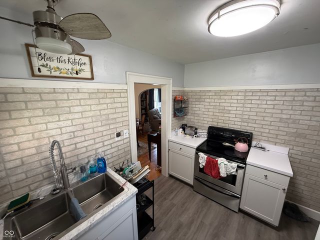 2515 S New Jersey Street, Indianapolis, IN 46225