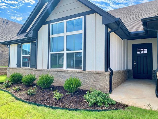 8300 NW 151st Street, Edmond, OK 73142