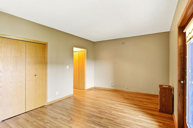 198 6th Street E 601, Saint Paul, MN 55101