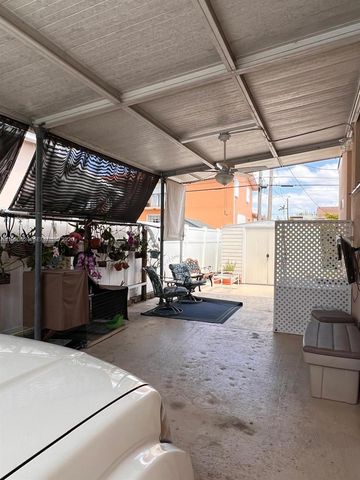 151 W 63rd Street, Hialeah, FL 33012