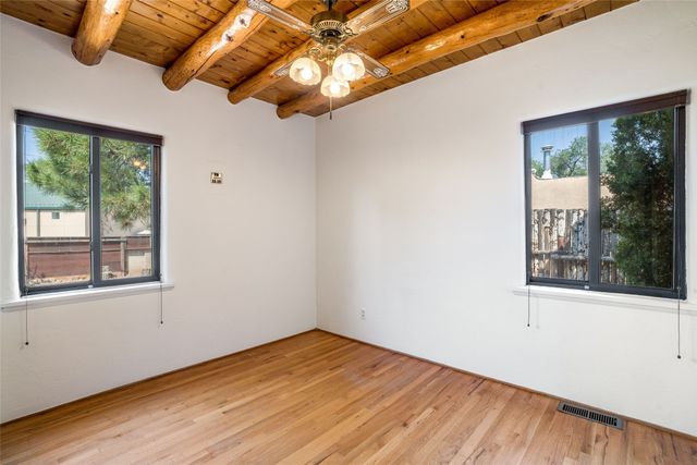 1361 Santa Rosa Drive, Santa Fe, NM 87505