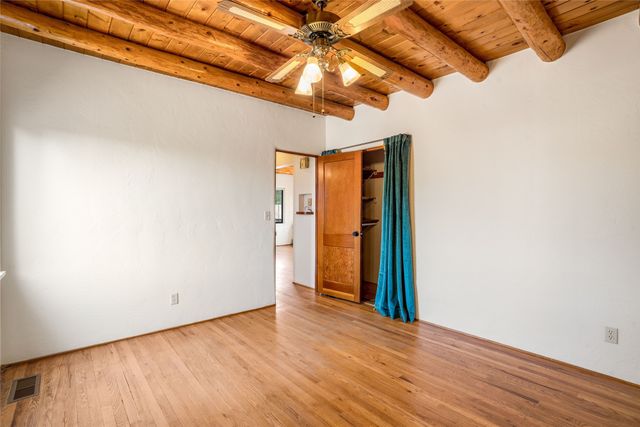 1361 Santa Rosa Drive, Santa Fe, NM 87505