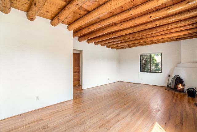 1361 Santa Rosa Drive, Santa Fe, NM 87505