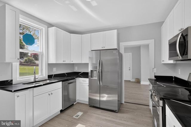 3201 MAGNOLIA AVE, Baltimore, MD 21227