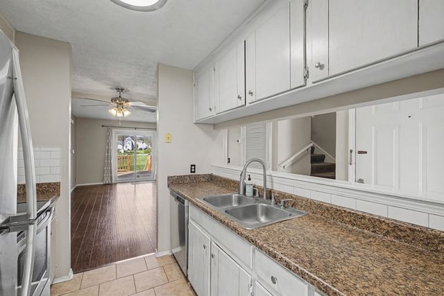 4316 Baton Rouge Dr, Hermitage, TN 37076