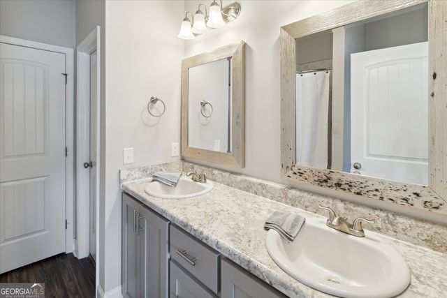 407 Autumn Avenue, Statesboro, GA 30458