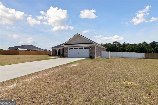407 Autumn Avenue, Statesboro, GA 30458