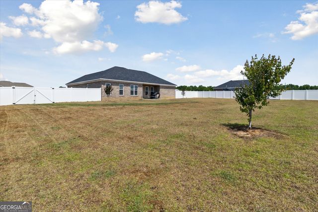 407 Autumn Avenue, Statesboro, GA 30458