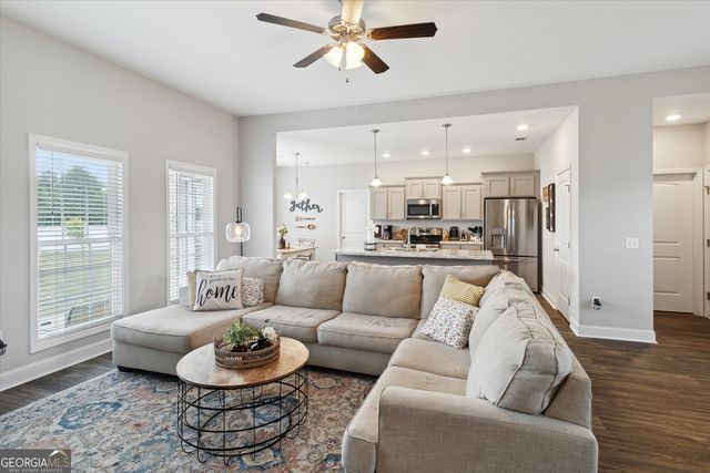 407 Autumn Avenue, Statesboro, GA 30458