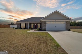 407 Autumn Avenue, Statesboro, GA 30458