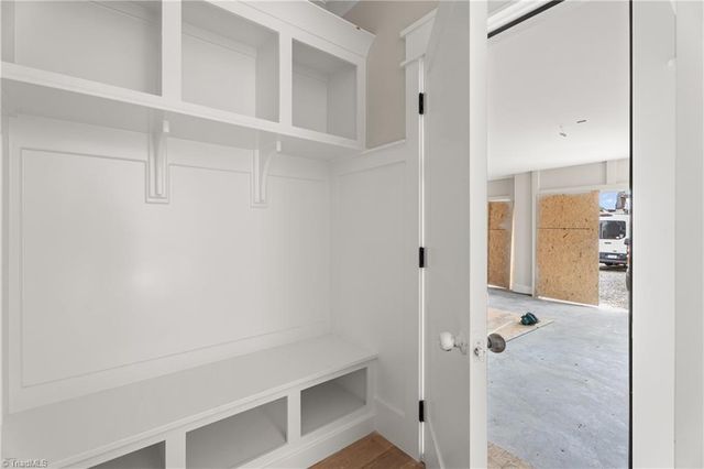 727 Royal Jasmine Court, Winston-salem, NC 27106