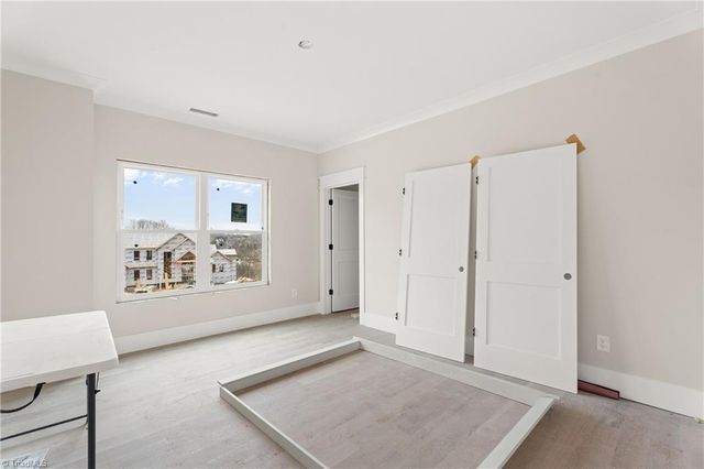 727 Royal Jasmine Court, Winston-salem, NC 27106