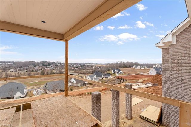 727 Royal Jasmine Court, Winston-salem, NC 27106