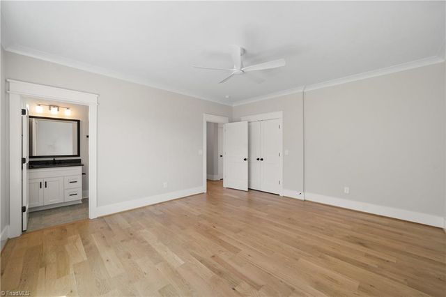 727 Royal Jasmine Court, Winston-salem, NC 27106