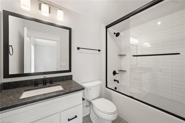 727 Royal Jasmine Court, Winston-salem, NC 27106