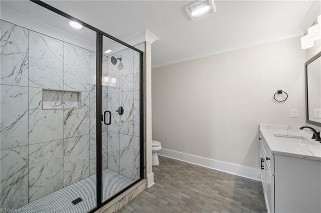 727 Royal Jasmine Court, Winston-salem, NC 27106